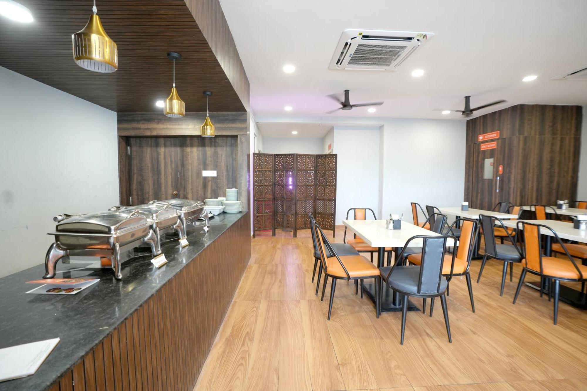 Viola Suites Hyderabad Eksteriør billede