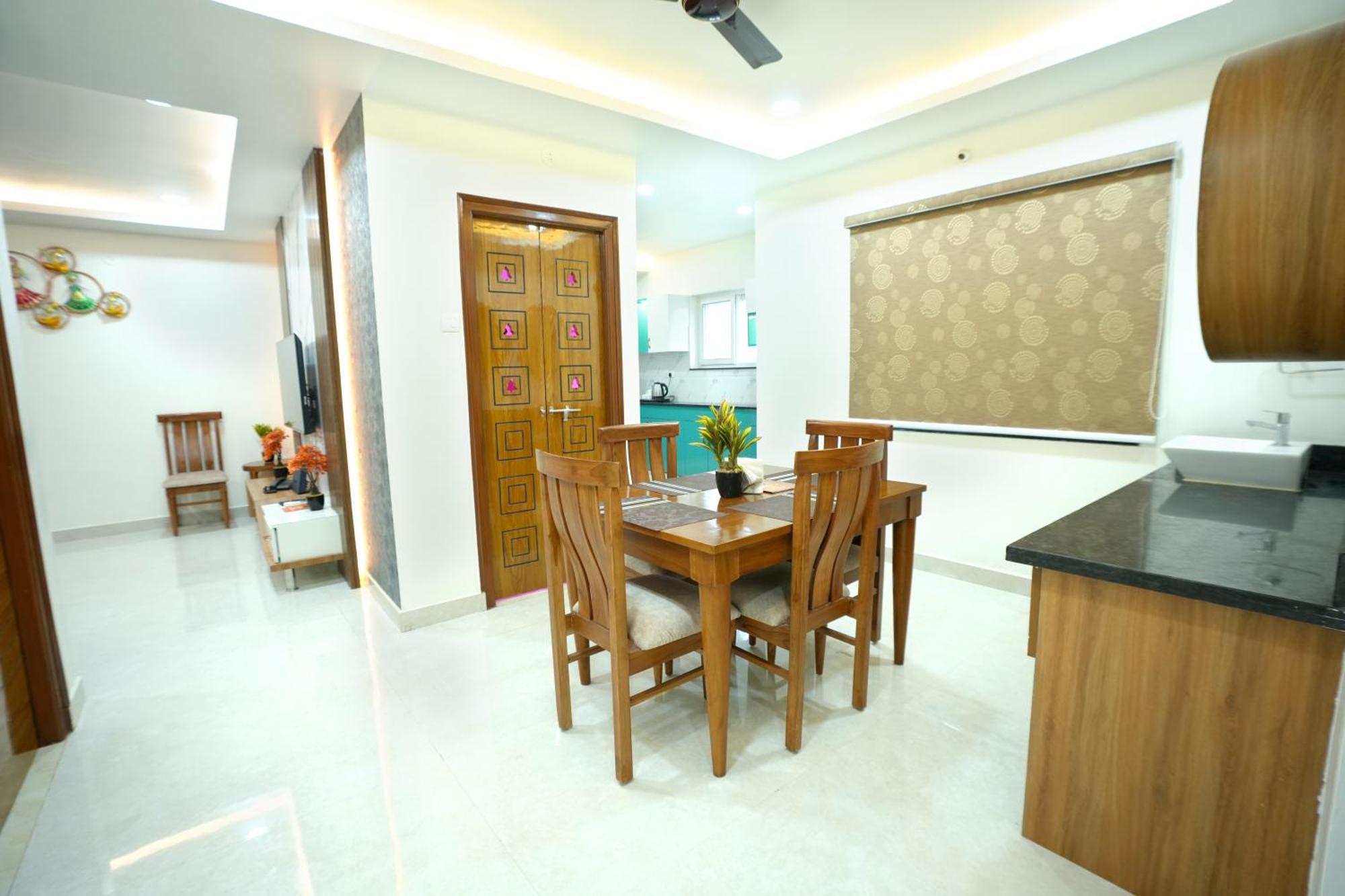 Viola Suites Hyderabad Eksteriør billede