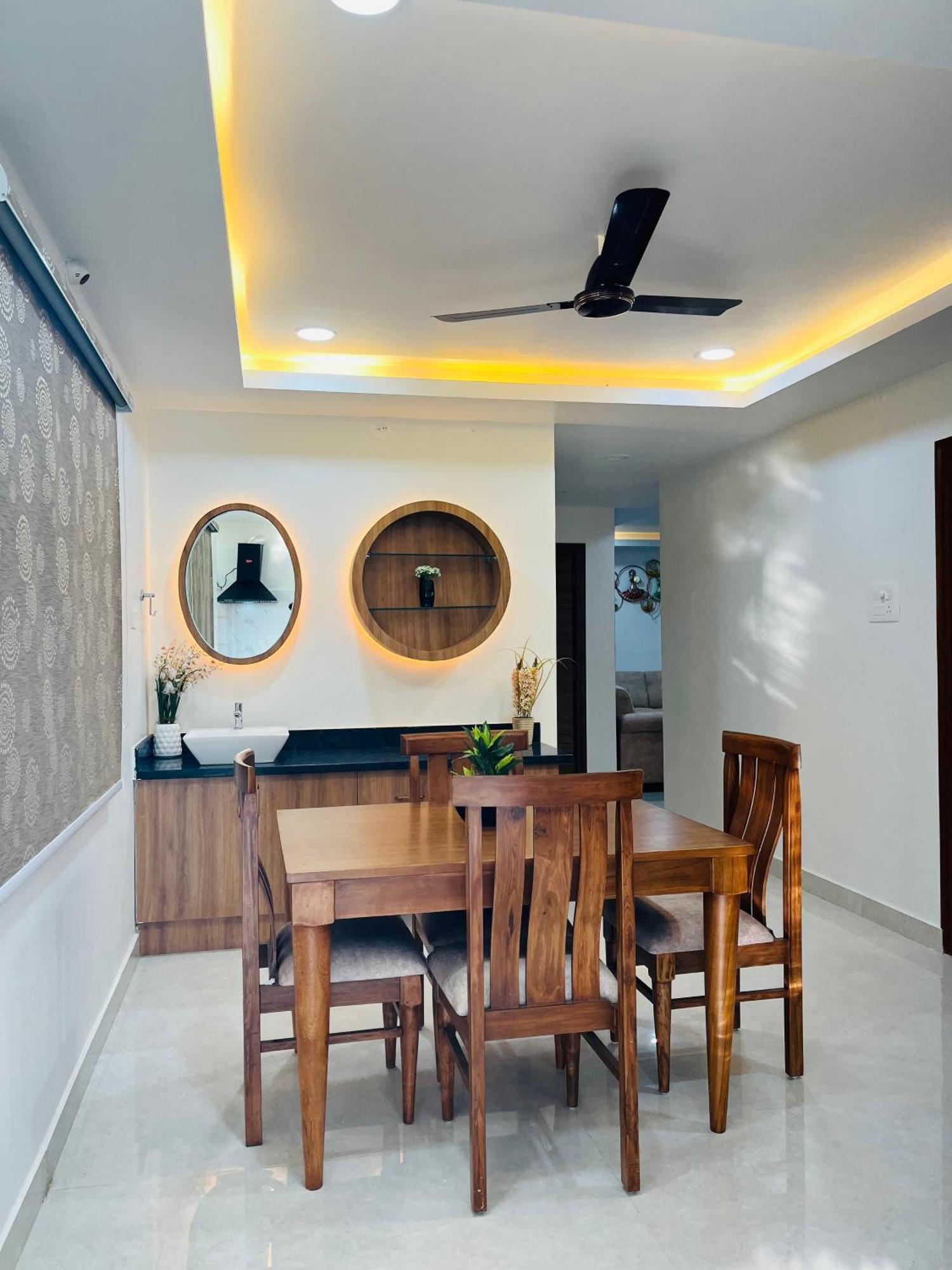 Viola Suites Hyderabad Eksteriør billede